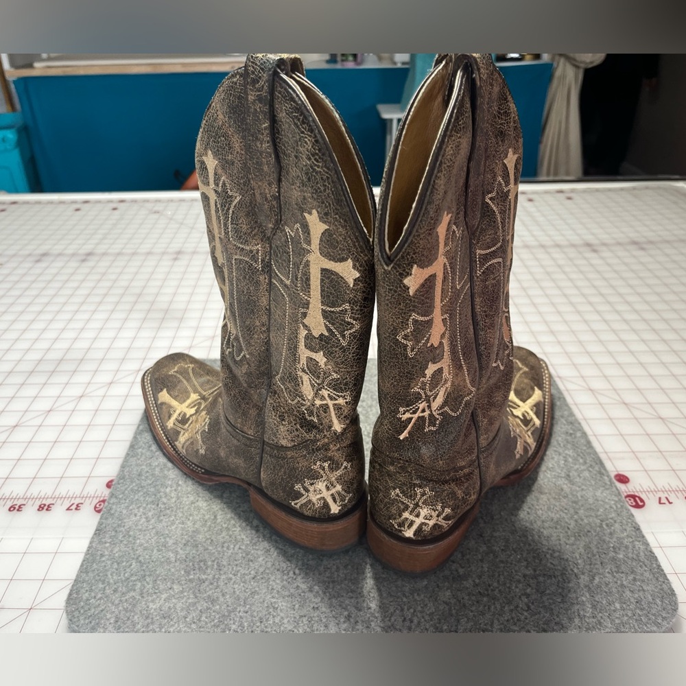 Cowgirl boots - Picture 5 of 8